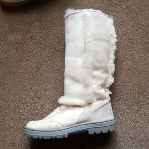 UGG Tall Shearling Boots Sundance II 5325